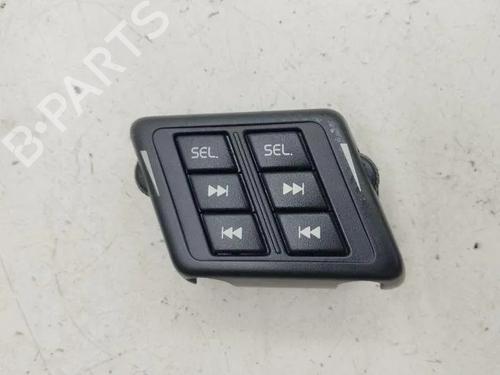 Used Steering wheel controls Steering wheel controls VOLVO XC90 I (275) D5 AWD (185 hp) 28851261 28851261