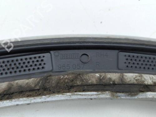 Front right wheel arch trim AUDI Q3 (F3B) 35 TFSI | BP30003981C135 