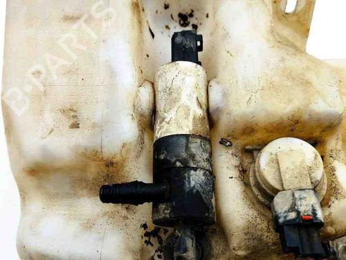 Windscreen washer tank LAND ROVER RANGE ROVER SPORT I (L320) 2.7 D 4x4 | BP29230913C113 