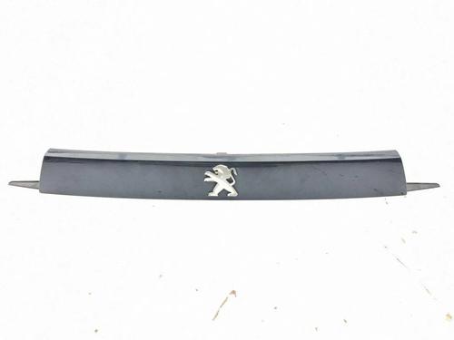Used Tailgate trim Tailgate trim 37685630 37685630