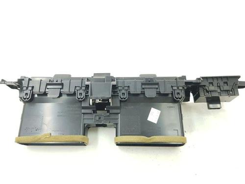 Air vent TOYOTA AURIS (_E18_) 1.4 D-4D (NDE180_, NDE180R) | BP28875505I21 