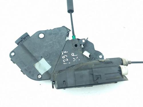 Front left lock JAGUAR E-PACE (X540) 2.0 D180 AWD | BP38247793C98 - Image 3