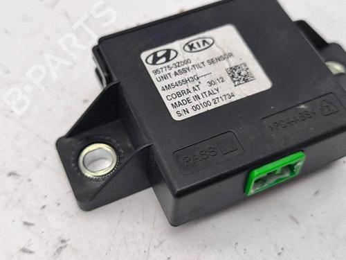Electronic sensor HYUNDAI i40 I (VF) 1.7 CRDi | BP38247481M84 - Image 4