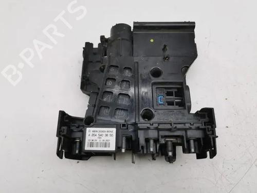 Used Fuse box Fuse box 28845575 28845575