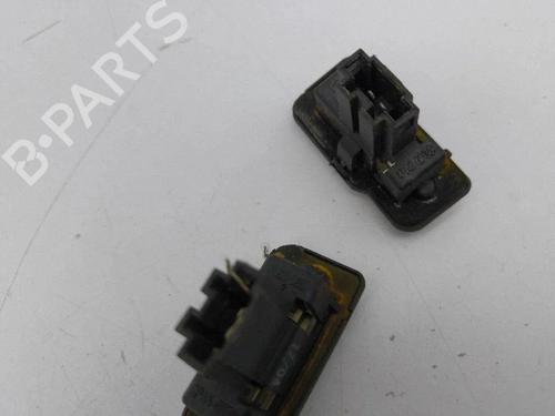 Licence plate light MERCEDES-BENZ E-CLASS T-Model (S211) E 320 T CDI (211.226) | BP40194366I40 - Image 3