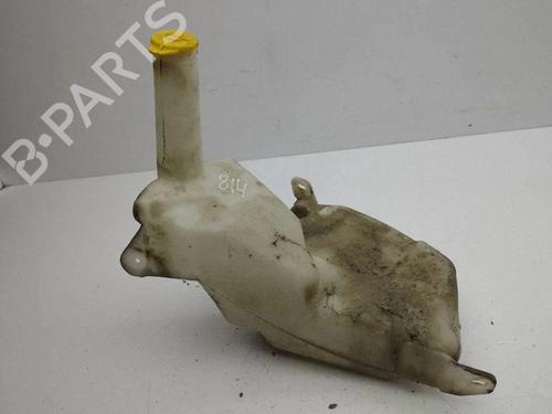 Used Windscreen washer tank Windscreen washer tank 38248741 38248741