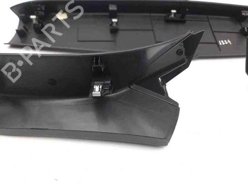 Tailgate trim RENAULT MEGANE IV Grandtour (K9A/M/N_) 1.2 TCe 130 (K9MR) | BP28880242C151 