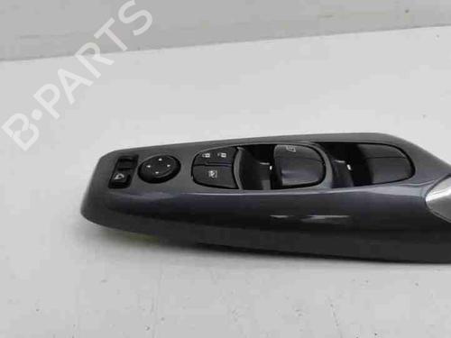 Right rear window switch NISSAN JUKE (F16_) 1.6 Hybrid | BP28864920I28