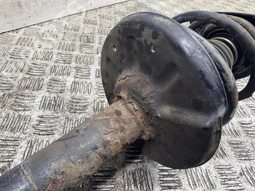 Høyre foran støtdemper PORSCHE 911 (996) 3.4 Carrera | BP30731143M17