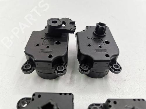 Electronic module FORD KUGA II (DM2) 2.0 TDCi | BP36328272M83  - Image 8