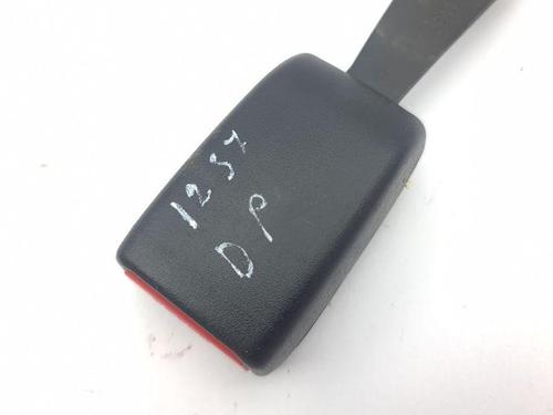 Seat buckle MITSUBISHI PAJERO IV (V8_W, V9_W) 3.2 DI-D (V88W, V98W) | BP28881383I32 