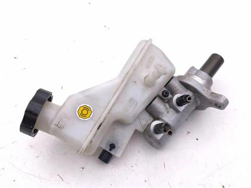 Hoofdremcilinder KIA OPTIMA Sportswagon (JF) 1.7 CRDi (141 hp) 32666161