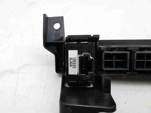 Switch NISSAN JUKE (F16_) 1.6 Hybrid | BP28865006I30