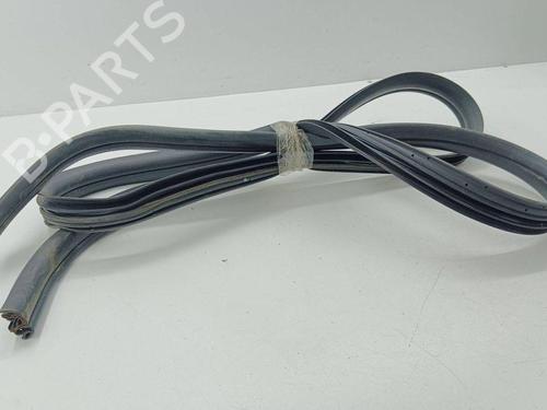 Rubber door seal SAAB 9-7X 4.2 AWD | BP28897941C142 