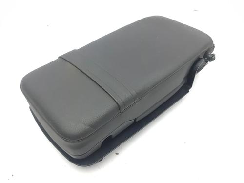 Used Armrest / Center console FORD KUGA I 2.0 TDCi (136 hp) 28871676