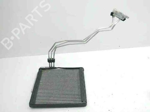 Used AC radiator TESLA MODEL 3 (5YJ3) EV (238 hp) 28863901