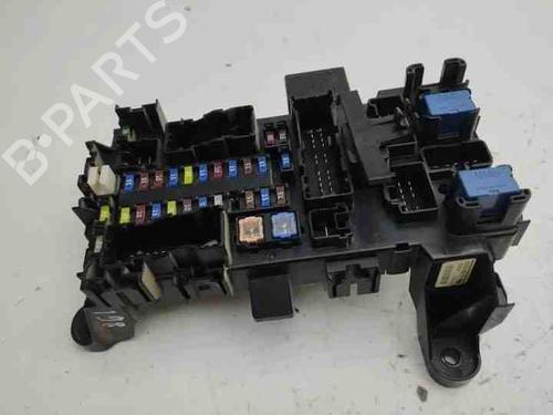 Fuse box SUZUKI GRAND VITARA II (JT, TE, TD) 1.9 DDiS All-wheel Drive (JT419, TD44, JB419WD, JB419XD,... | BP28842423E1 - Image 4