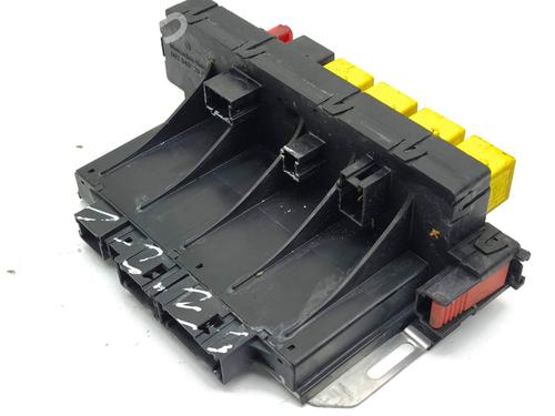 Fuse box MERCEDES-BENZ S-CLASS (W220, V220) S 320 CDI (220.026, 220.126) | BP28872386E1 