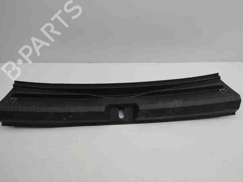 Used Tailgate trim VW GOLF VIII (CD1, DA1) 1.5 TSI (150 hp) 28859137