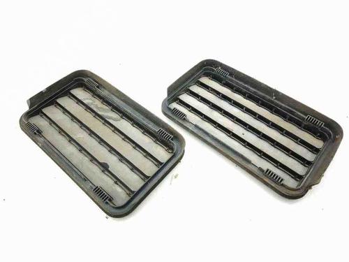 Used Grille NISSAN NAVARA (D22) 3.0 TD 4x4 (150 hp) 29057464