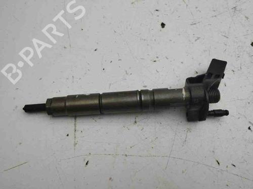 Used Injector MERCEDES-BENZ S-CLASS (W221, V221) S 320 CDI (211 hp) 28895751