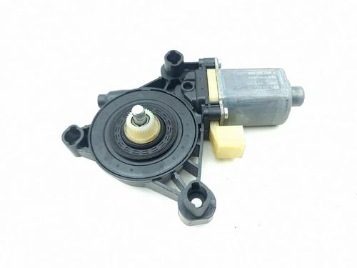 Left front window motor SEAT ATECA (KH7, KHP) 1.6 TDI | BP40193301E21 - Image 2