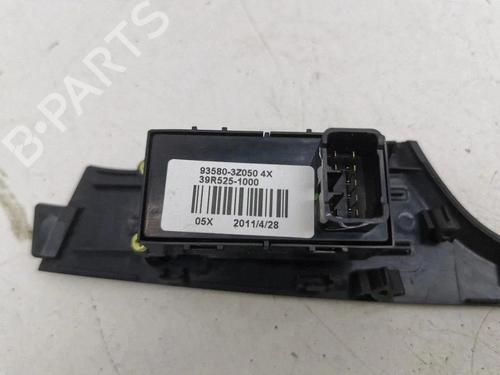 Left rear window switch HYUNDAI i40 I (VF) 1.7 CRDi | BP38247270I29 - Image 2