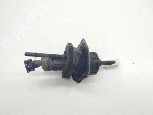 Used Clutch slave cylinder Clutch slave cylinder FORD GRAND C-MAX (DXA/CB7, DXA/CEU) 1.6 TDCi (115 hp) 28885188 28885188
