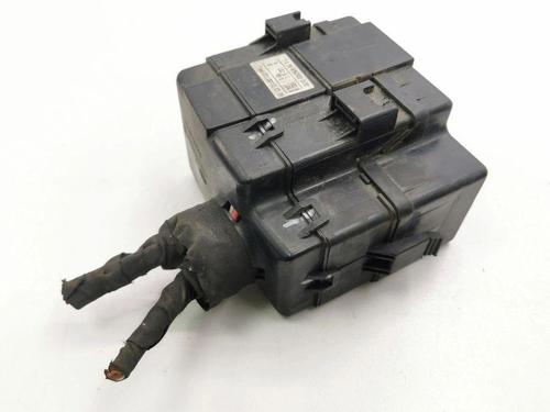 Used Fuse box KIA CARENS I MPV (FC, FJ) 2.0 CRDi (140 hp) 28876058