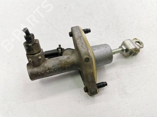 Used Clutch slave cylinder Clutch slave cylinder 37404850 37404850