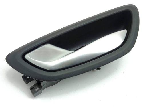 Venstre bak invendig håndtak RENAULT MEGANE IV Grandtour (K9A/M/N_) 1.2 TCe 130 (K9MR) (130 hp) 28880310