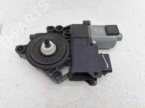 Right rear window motor HYUNDAI i40 I CW (VF) 1.7 CRDi | BP28900248E22 