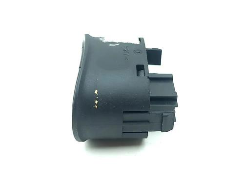 Switch BENTLEY FLYING SPUR (4W_) 6.0 W12 | BP36203180I30 - Image 3