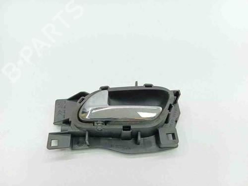 Used Rear left interior door handle PEUGEOT 407 (6D_) 2.0 HDi 135 (6DRHRH, 6DRHRE, 6DRHRG, 6DRHRJ) (136 hp) 28886380