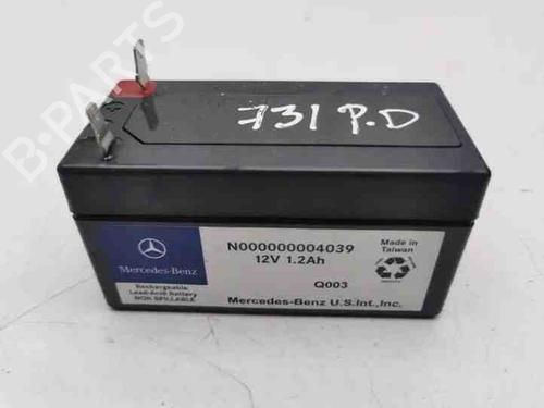 Used Battery MERCEDES-BENZ CLS (C218) CLS 350 CDI / d (218.323) (265 hp) 28865879