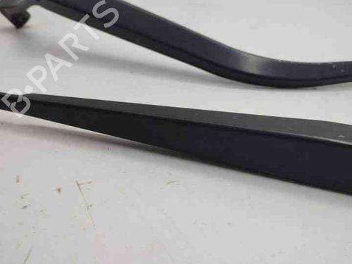 Front windshield wiper arm MITSUBISHI OUTLANDER II (CW_W) 2.2 DI-D | BP28842221C143