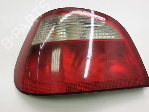 Used Left taillight RENAULT MEGANE I (BA0/1_) 1.6 16V (BA04, BA0B, BA11, BA1J, BA16, BA19, BA1K, BA1V,... (107 hp) 28903679