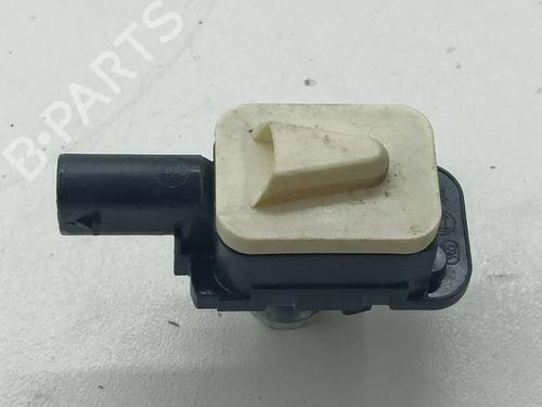 Used Electronic sensor Electronic sensor 33877687 33877687