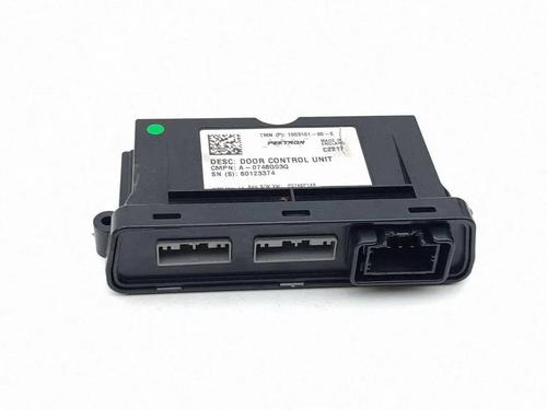 Electronic module TESLA MODEL S (5YJS) 70D AWD | BP37685446M83 - Image 3