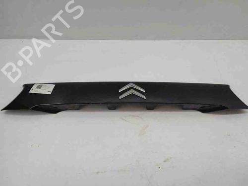 Pynteliste til bagklap CITROËN C-CROSSER (VU_, VV_) 2.2 HDi (156 hp) 28904870