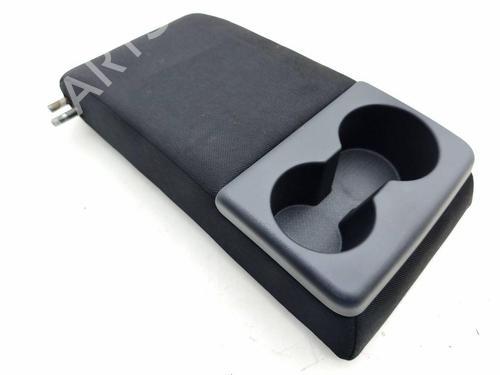 Armrest / Center console HYUNDAI i30 Estate (FD) 1.6 CRDi | BP29569400I20 