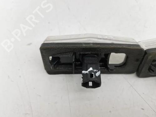 Licence plate light TOYOTA C-HR (_X1_) 1.8 Hybrid (ZYX10_, ZYX11_, ZYX10R, ZYX11R) | BP28864699I40