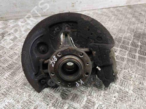 Left front steering knuckle PEUGEOT 2008 II (UD_, US_, UY_, UJ_, UR_, UC_) 1.5 BlueHDI 110 (UDYHSK) | BP28901043M25