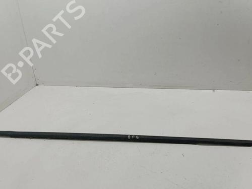 Used Door moulding trim INFINITI FX 35 All-wheel Drive (280 hp) 28896402