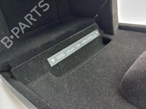 Porta-luvas CITROËN C4 CACTUS 1.6 HDi 90 | BP38280053C95 - Image 8