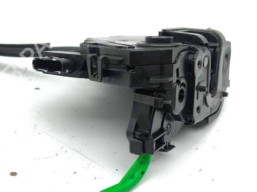 Rear right lock OPEL ASTRA L (OV5) 1.2 (FPHNSL, FPHNSR) | BP28881001C99 