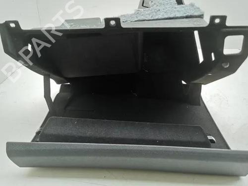 Glove box PEUGEOT 3008 II SUV (MC_, MR_, MJ_, M4_) 1.6 BlueHDi 120 | BP28863358C95 