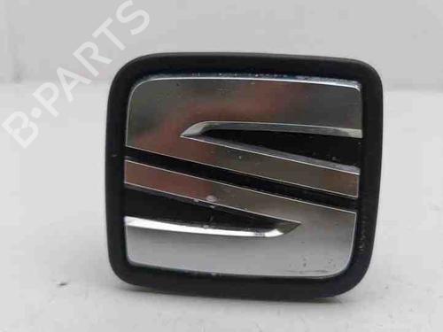 Used Tailgate handle SEAT LEON (KL1, KLG) 1.5 TSI (131 hp) 28861441