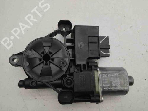 Vindusheismotor venstre bak AUDI Q2 (GAB, GAG) 35 TFSI (150 hp) 28899789