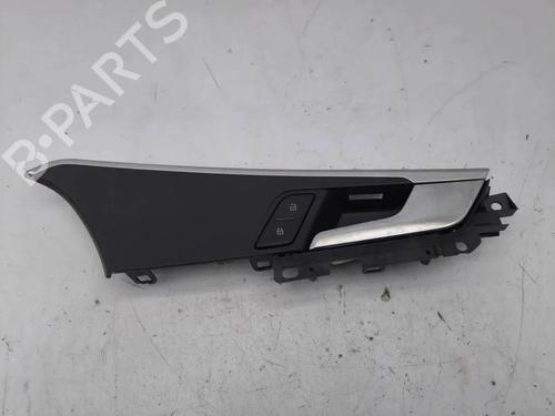 Used Front right interior door handle Front right interior door handle 36208000 36208000